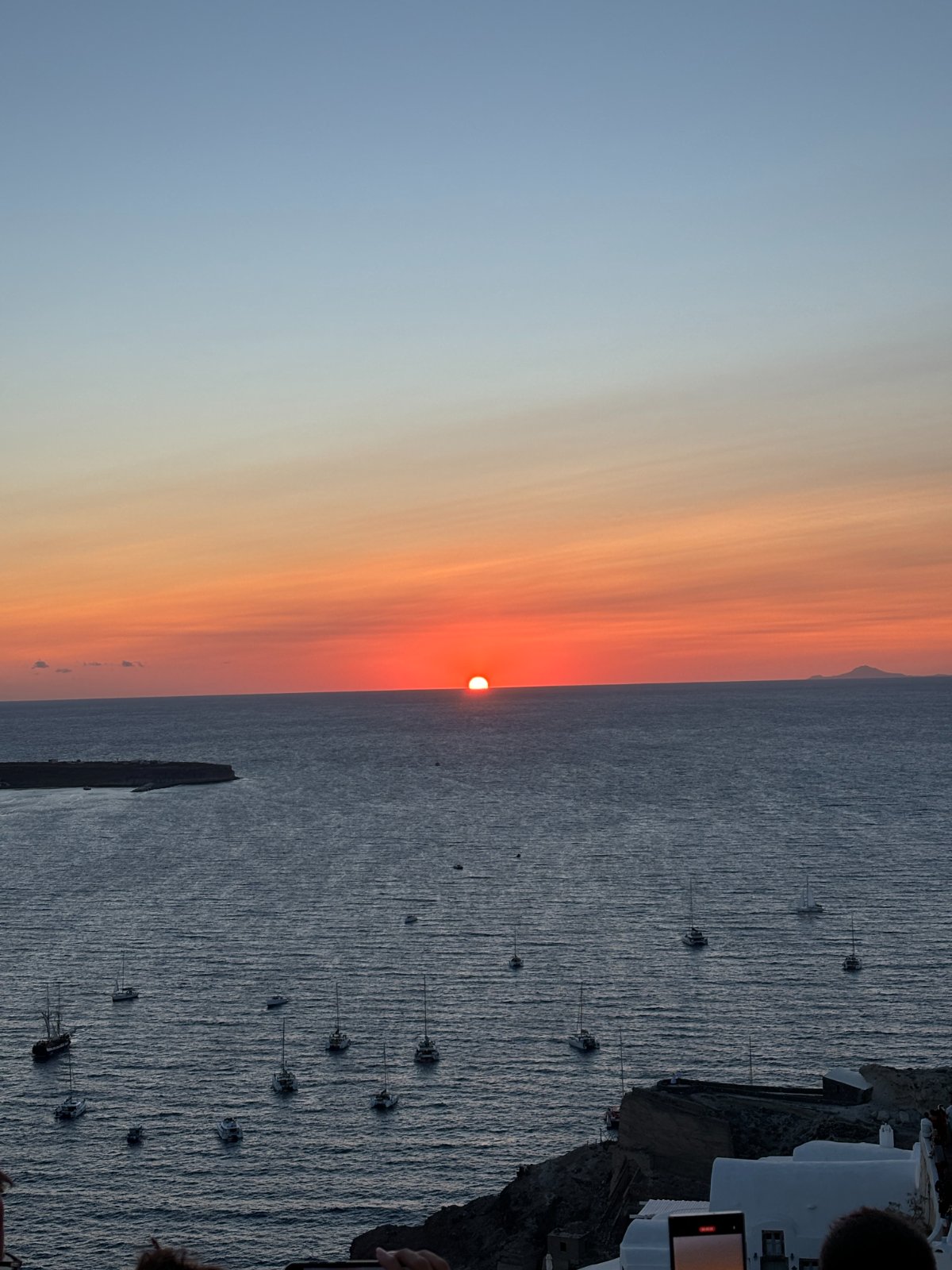 Oia sunset spot